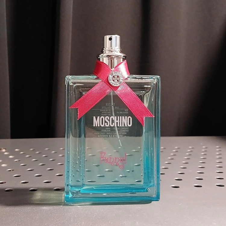 모스키노 퍼니 EDT 여자 명품 향수 100ml 새상품 이미지