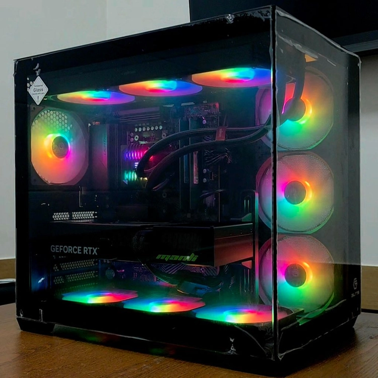 463만원 미개봉 신품 게이밍 PC 판매합니다 (9800X3D, RTX5070Ti, 32GB, 2TB) 이미지