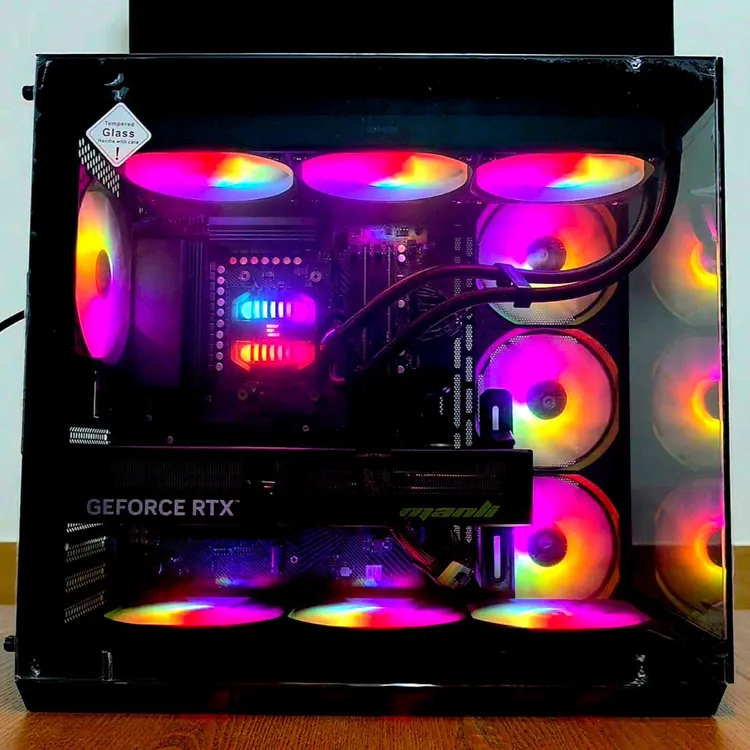 463만원 미개봉 신품 게이밍 PC 판매합니다 (9800X3D, RTX5070Ti, 32GB, 2TB) 이미지