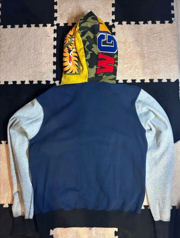 베이프(BAPE) 크레이지 샤크 풀 집업 후디 XL 이미지