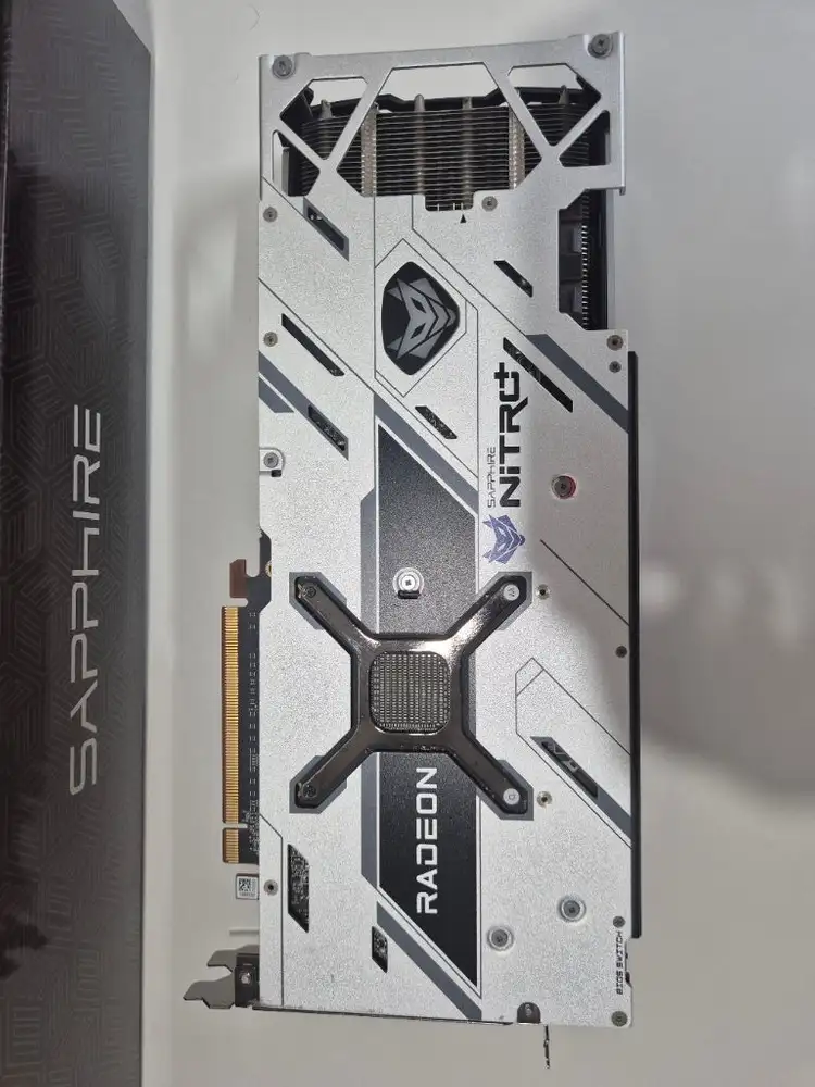 사파이어 라데온 RX 6900 XT 니트로+ 16GB 그래픽카드 (3080ti 4070급) 이미지