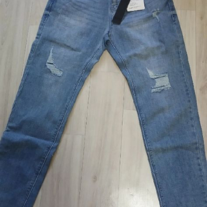 여성의류 새상품 엣지 청바지 남녀공용 이미지