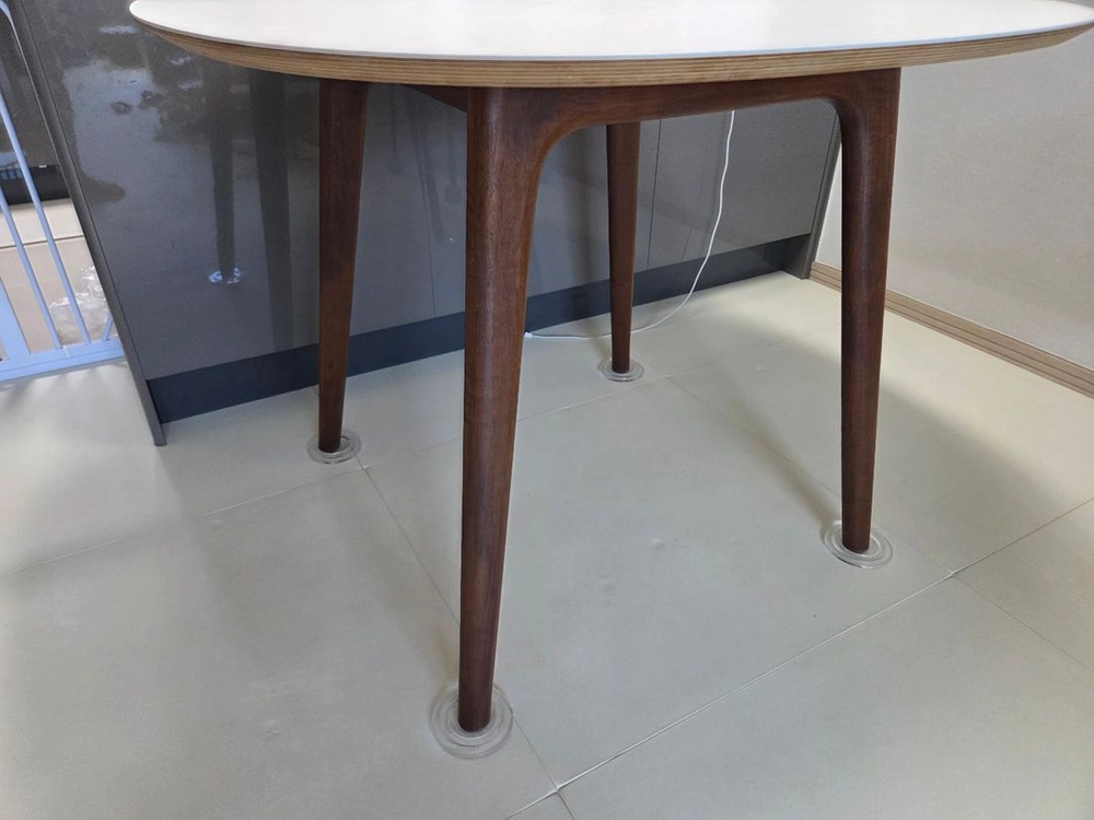 플랫포인트 디어 세라믹 980 테이블 월넛 이미지