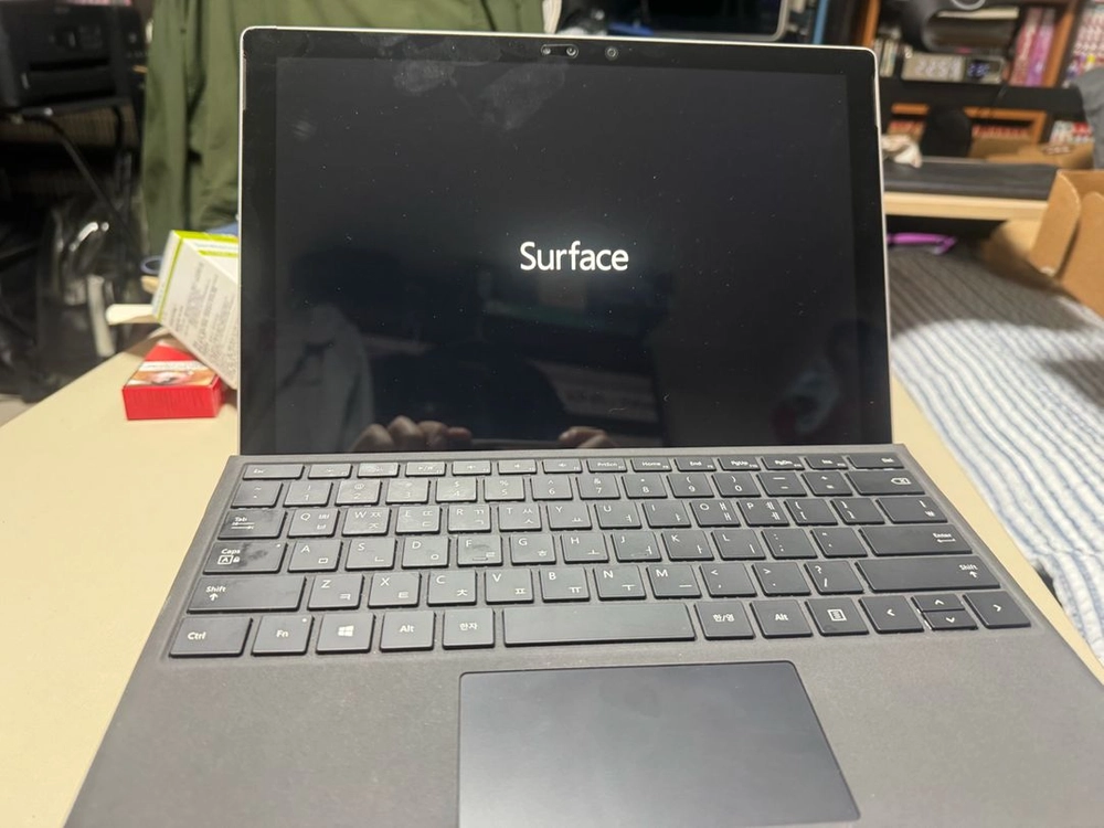 서피스프로4 i5 8GB 256gb 이미지
