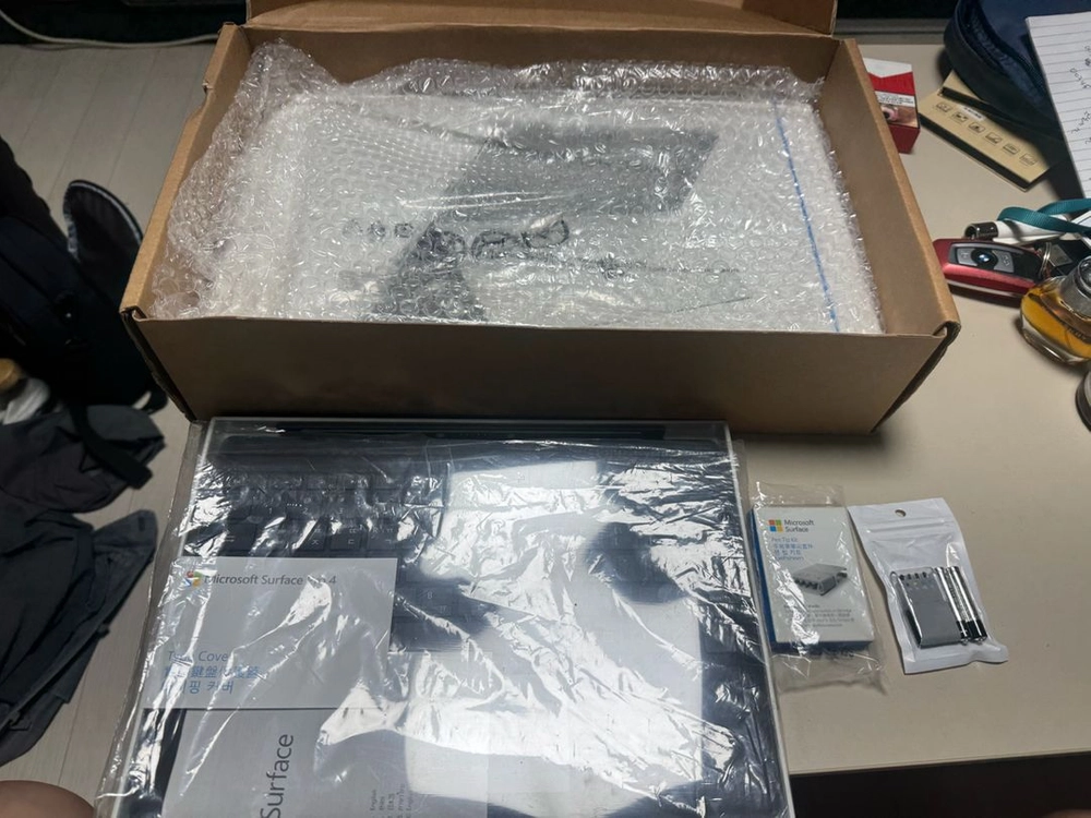 서피스프로4 i5 8GB 256gb 이미지