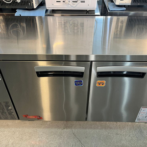 LT-1524RF 업소용냉장고 라셀르 카페작업대냉장고 냉동고 테이블 중고 간냉식 반반 이미지