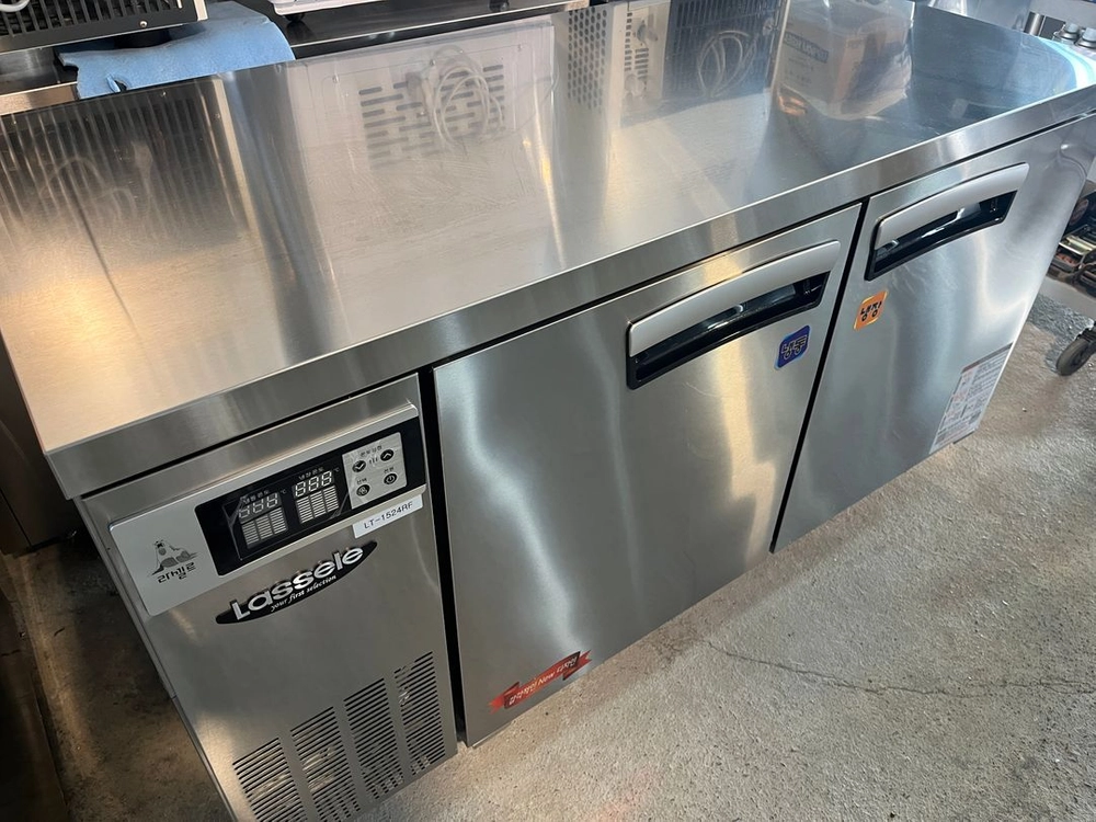 LT-1524RF 업소용냉장고 라셀르 카페작업대냉장고 냉동고 테이블 중고 간냉식 반반 이미지