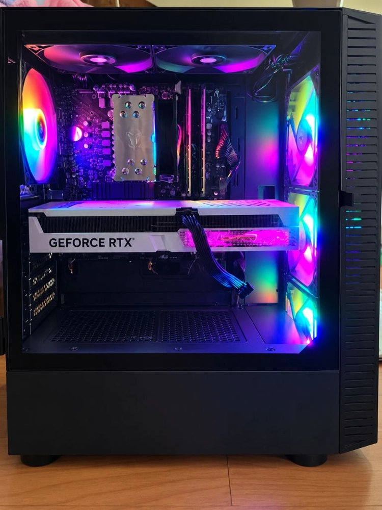고사양pc / RTX 4070 / i5-13400F / RAM 32GB / SSD 1TB - 안심되는 중고거래