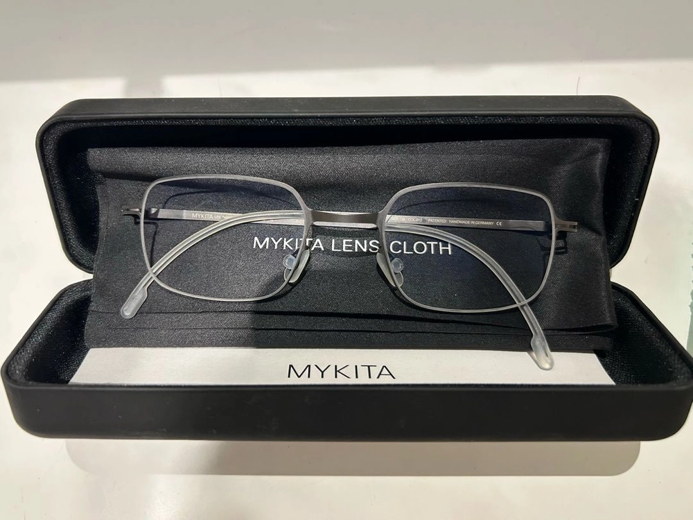 mykita arne col 012 이미지