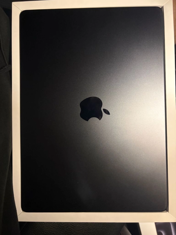 맥북프로 m4pro / 24gb / 512gb 블랙 맥북 m4 - 안심되는 중고거래