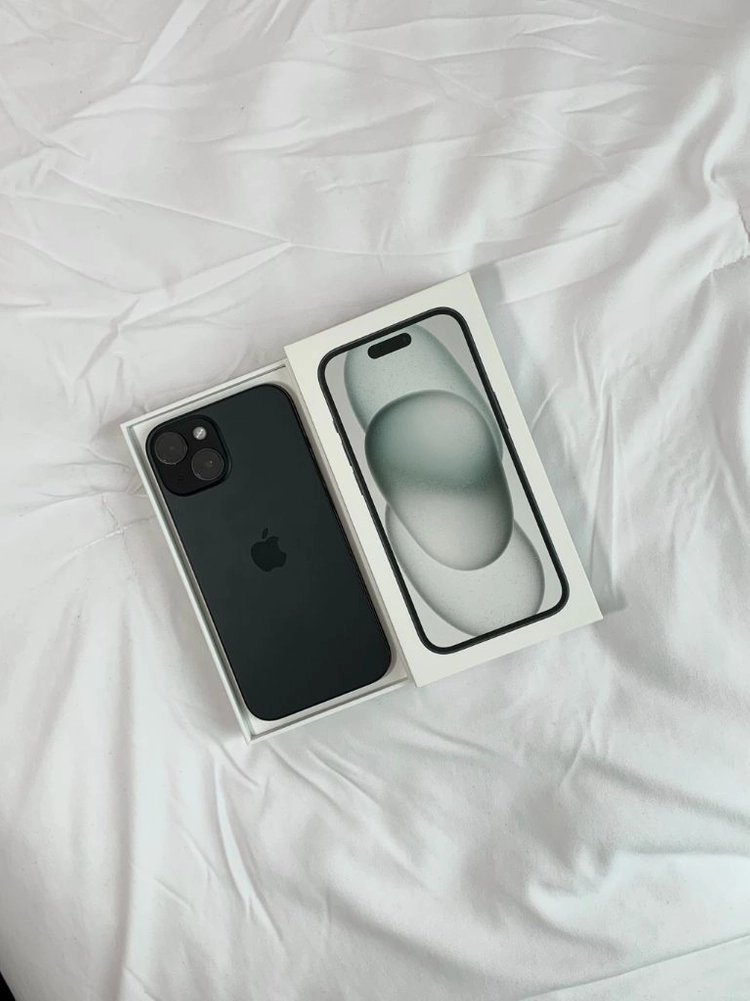 아이폰 15 블랙 128GB 박스 포함 이미지