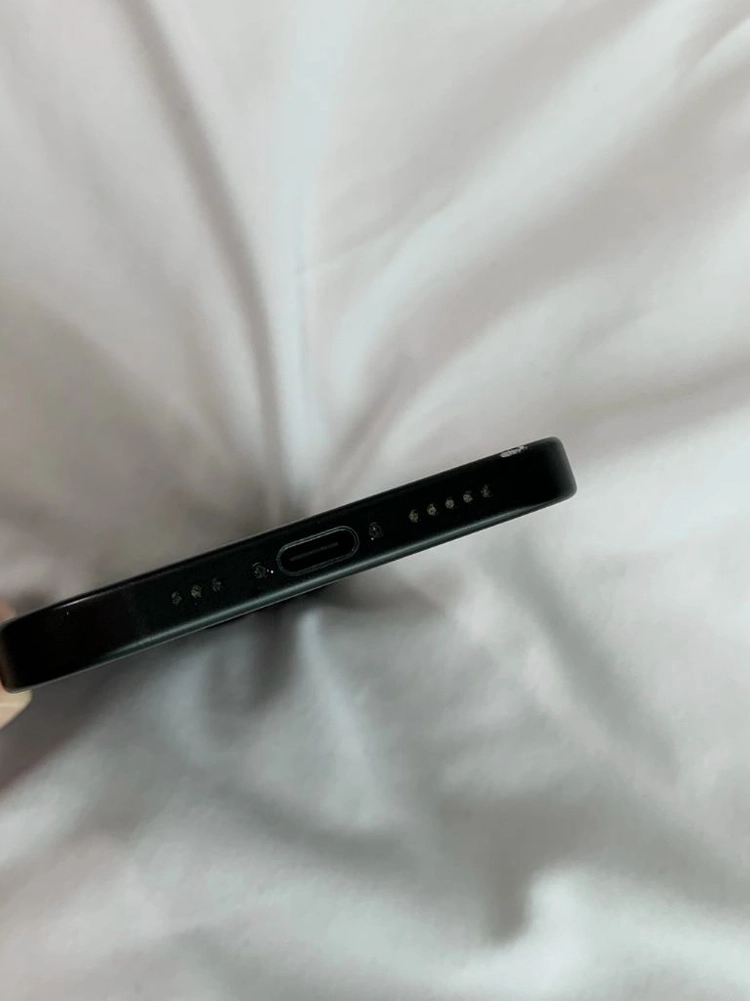 아이폰 15 블랙 128GB 박스 포함 이미지