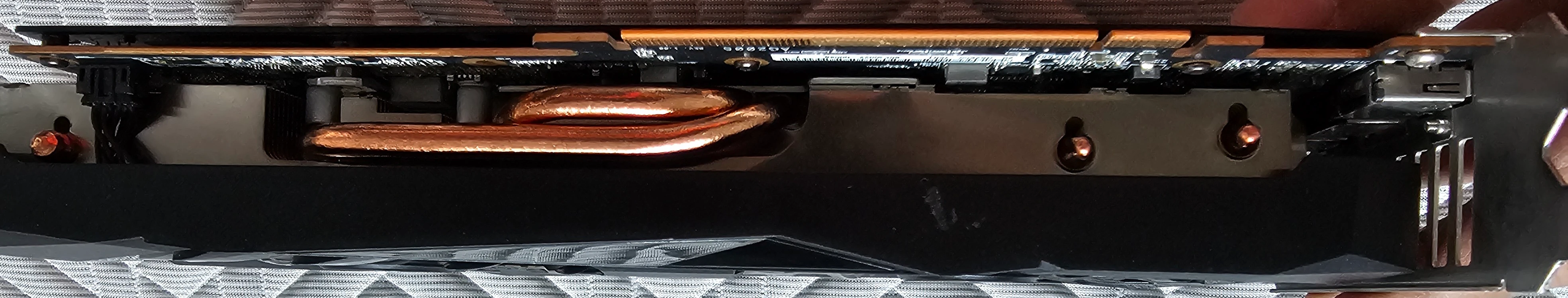 rx 6700xt / 16G 이미지