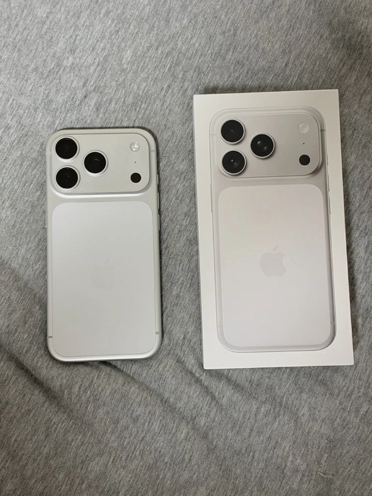 아이폰17프로 실버 512GB (S급/배터리효율100) 이미지