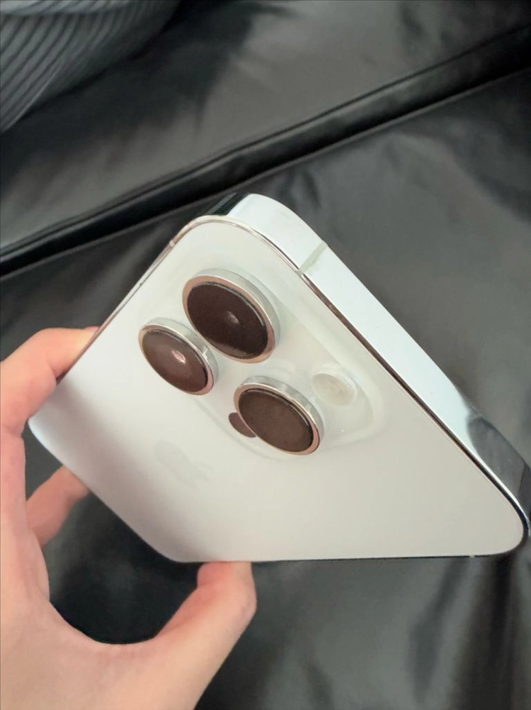 아이폰 14pro 실버 256gb 이미지