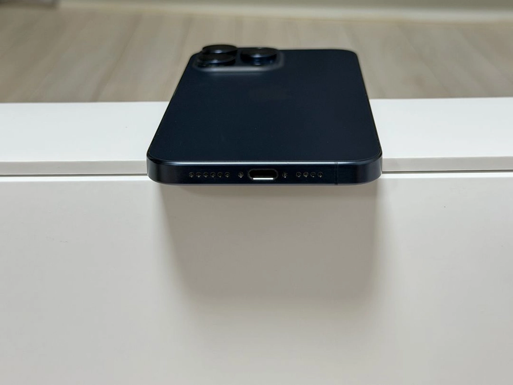 아이폰 15 프로 맥스 256GB 팝니다. 이미지