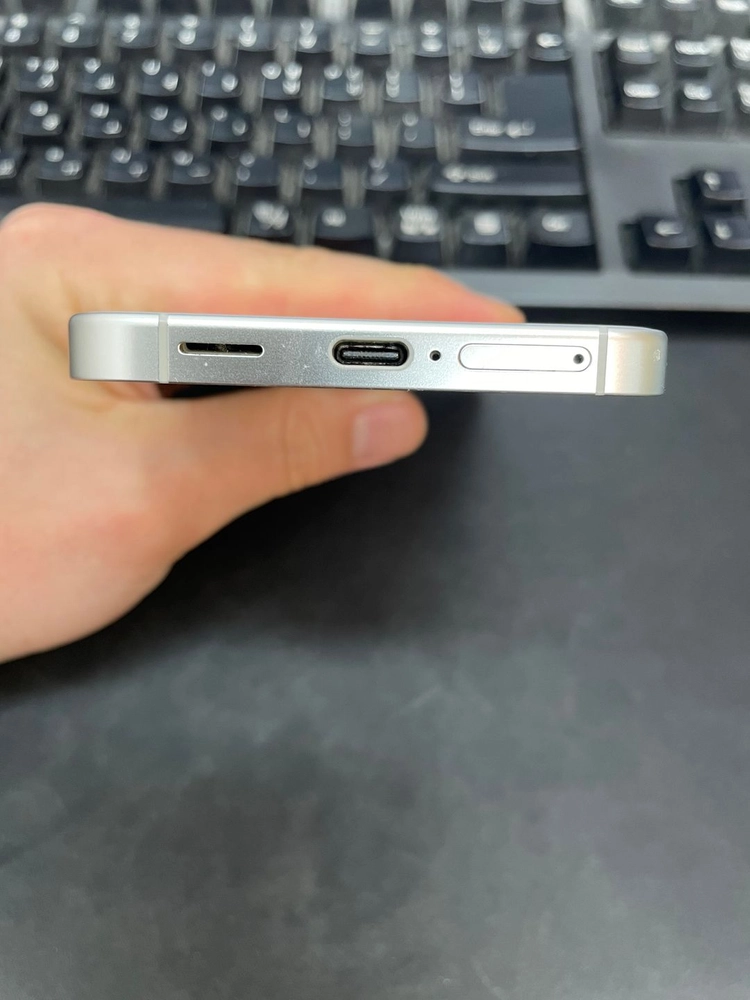 갤럭시S24 그레이 256GB 무잔상 상태좋은 중고48만8천팝니다 이미지