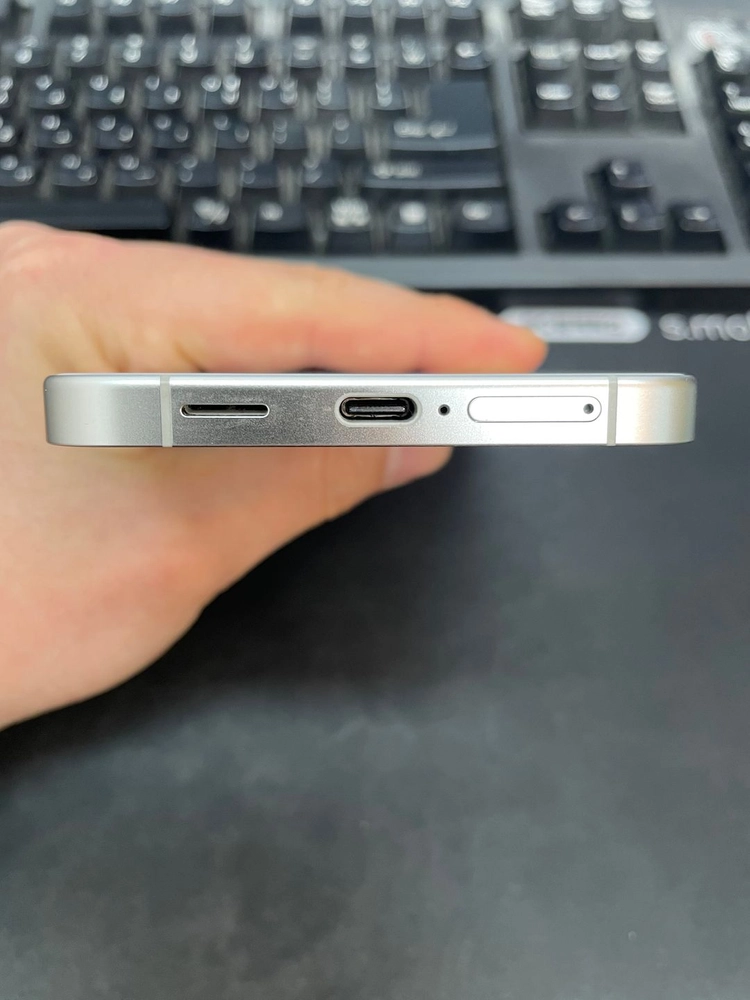 갤럭시S24플러스 그레이 256GB 무잔상 상태좋은 중고47만6천팝니다 이미지