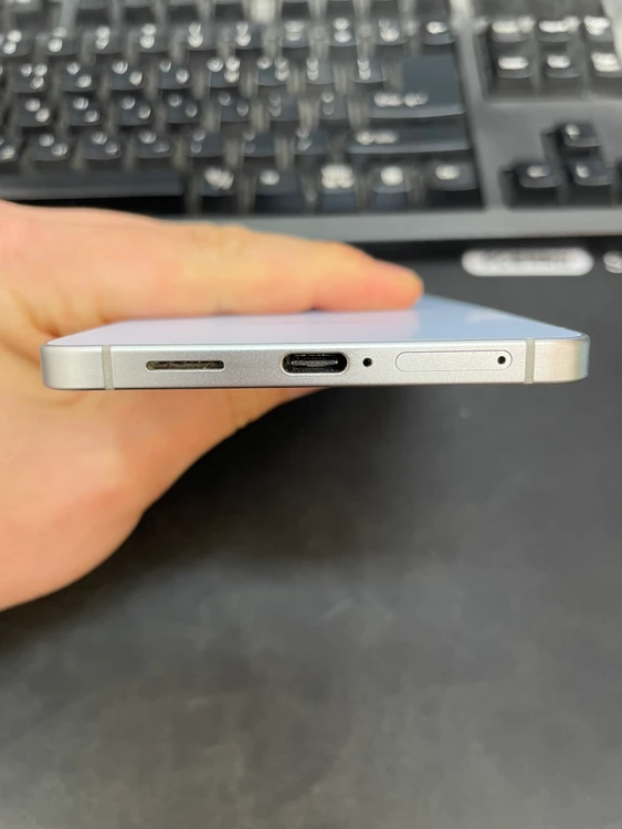 갤럭시S25엣지 블루 512GB 무잔상 상태좋은 중고72만팝니다 이미지