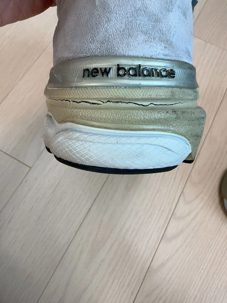 [285] 뉴발란스 990v3 그레이 발볼 B (M990GL3) 이미지
