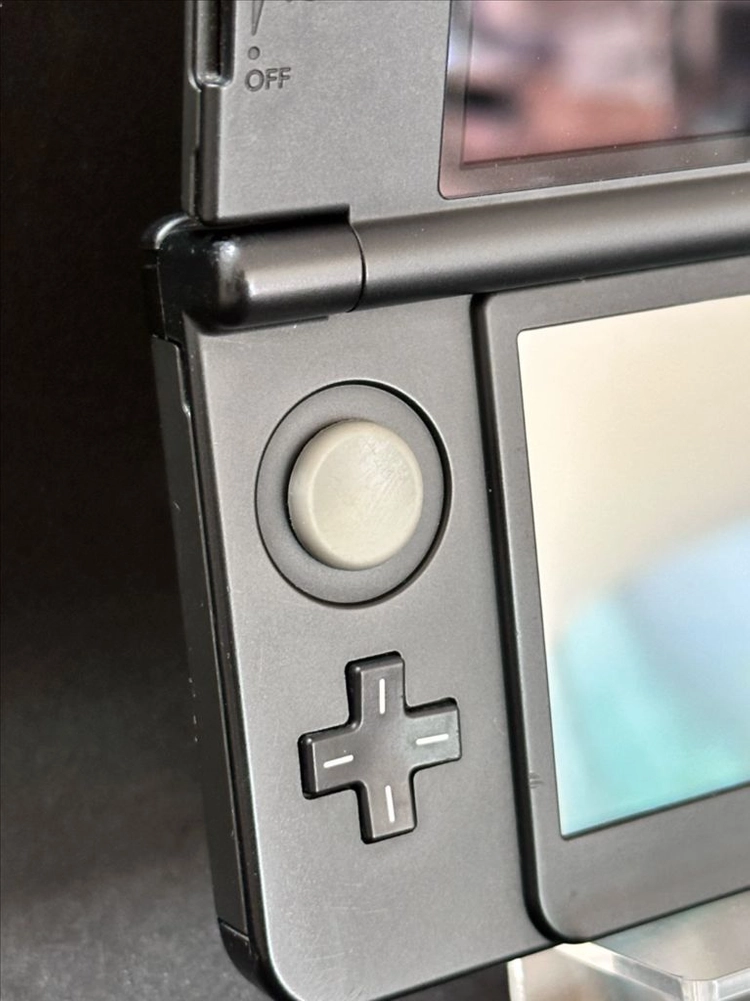 닌텐도 New 3DS 블랙 뉴작다수 판매 이미지