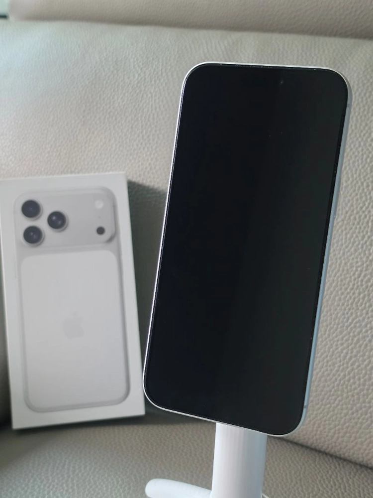 아이폰17프로맥스 실버 1tb 자급제 (배터리100 / 3개월사용) 이미지