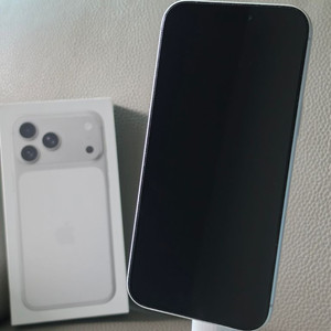 아이폰17프로맥스 실버 1tb 자급제 (배터리100 / 3개월사용) 이미지