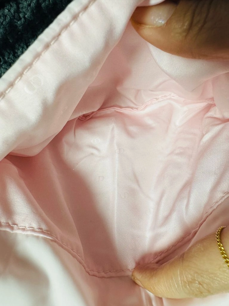 디올뷰티 연핑크 패딩파우치/ 백화점 정품/ 반택가능 이미지