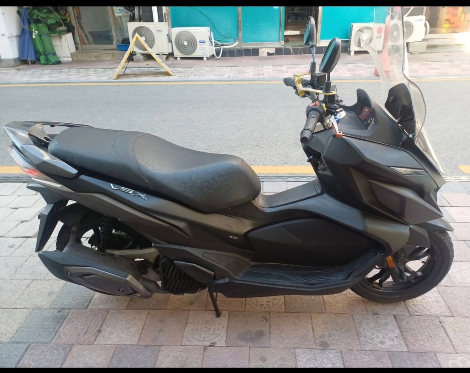 SYM vsx 125cc 블랙.14500km.22년식 이미지