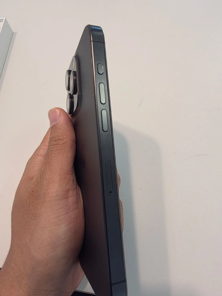 아이폰15 프로 128GB 풀박스 S급 블랙 이미지