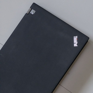 Lenovo ThinkPad P52 이미지