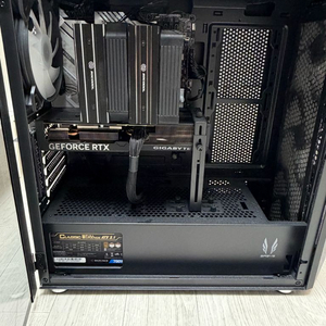 14600k + 4070ti 본체팝니다 이미지