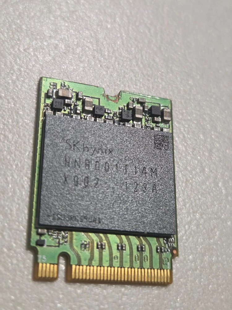 SK하이닉스 BC711 1TB 2230 NVMe SSD 판매합니다 이미지