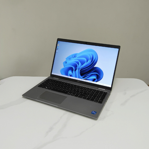 Dell Latitude 5520 델 래티튜드 5520 i5-11세대 이미지