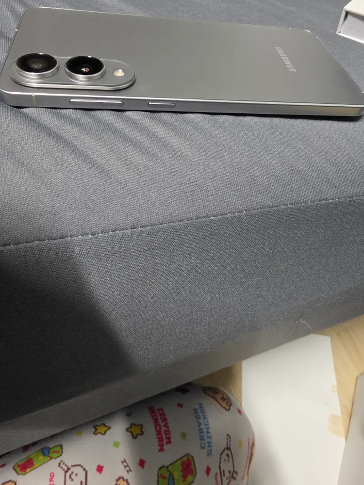 갤럭시 S25 엣지 256GB 실버 이미지