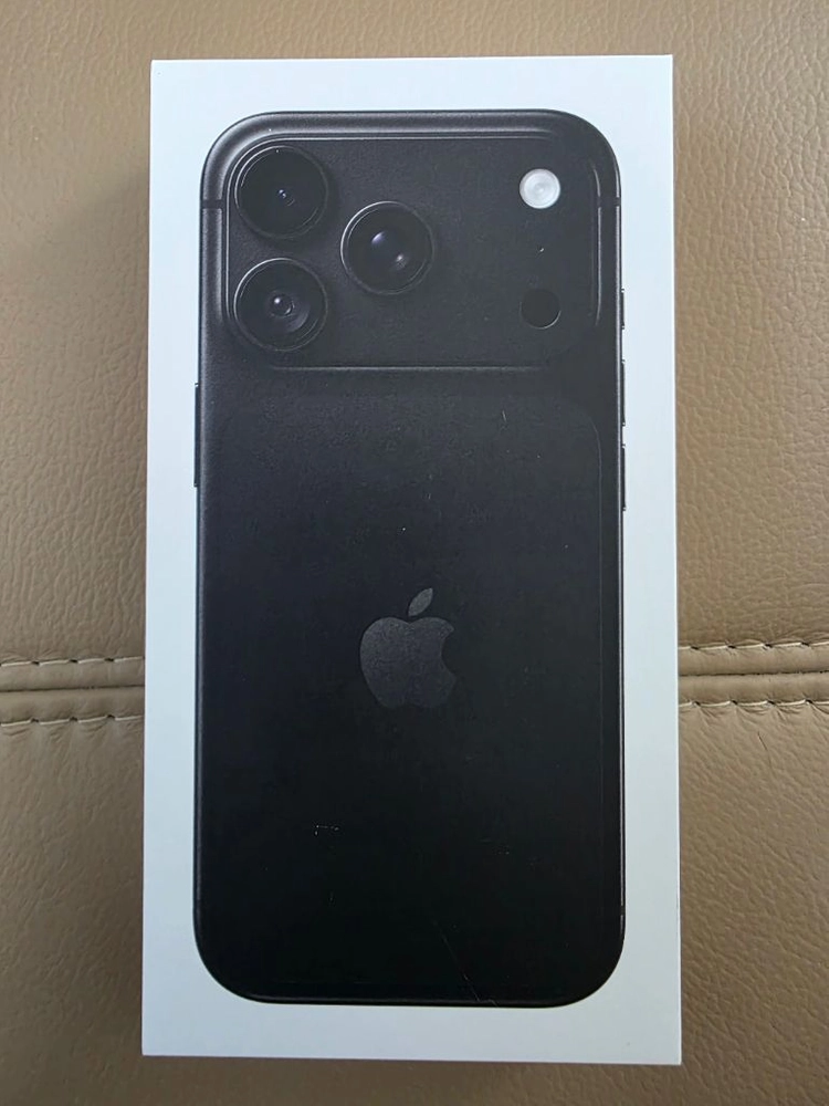 애플 아이폰 18 프로 512GB 블랙 자급제 새제품 이미지