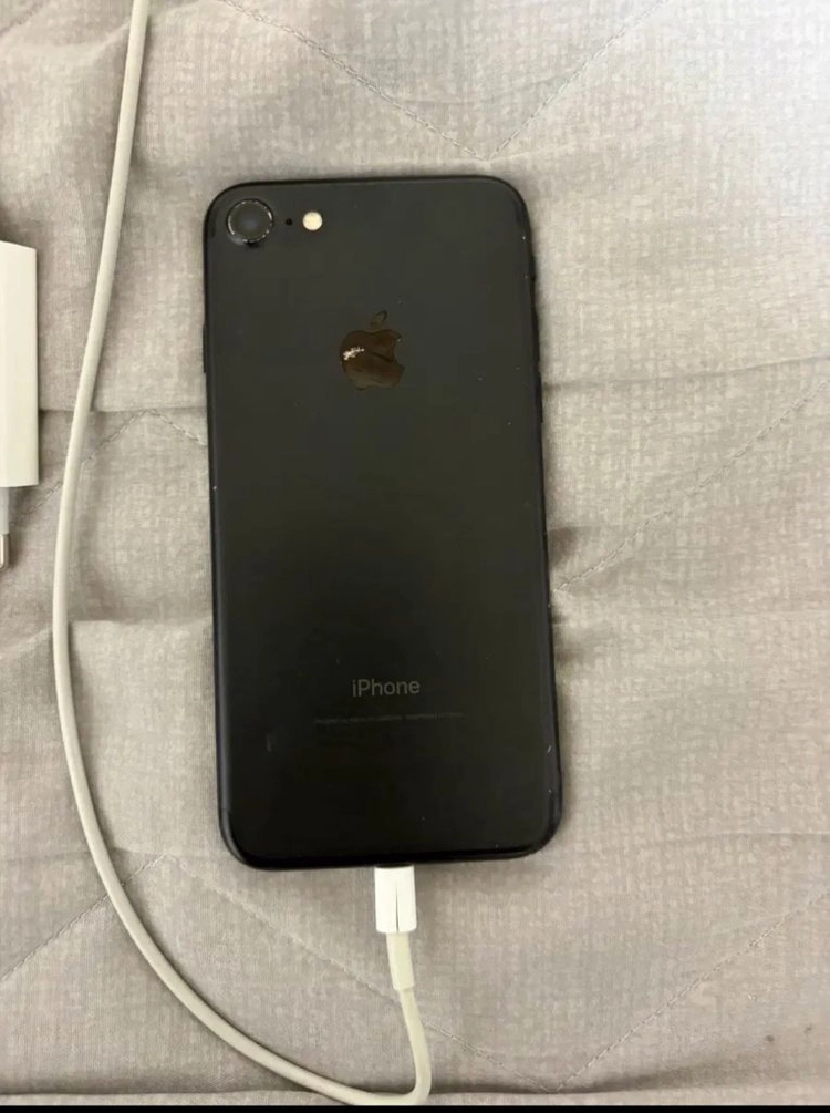 아이폰7 32GB 이미지