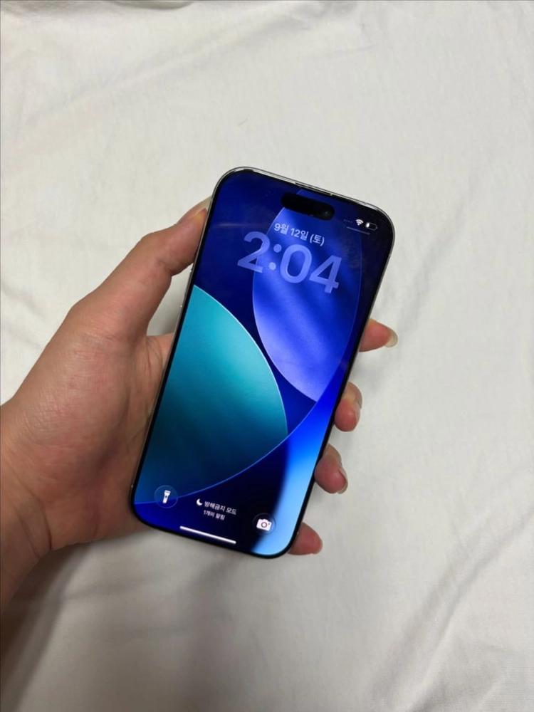 새상품급 아이폰 16pro256GB 화이트 티타늄 (배터리89%) 이미지