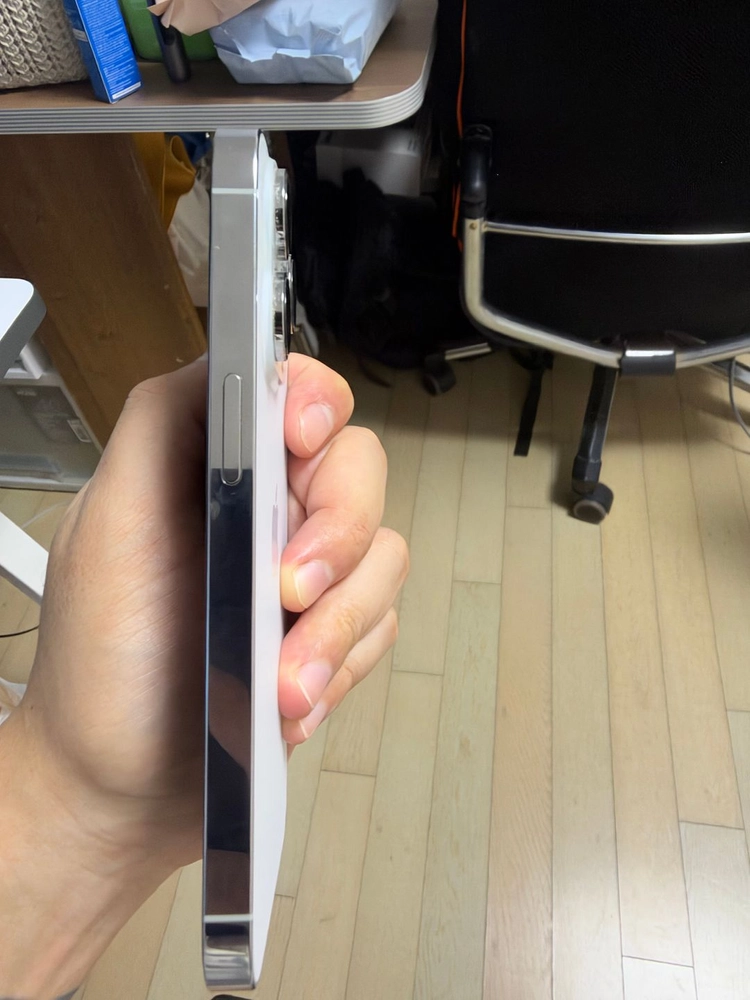 아이폰14프로 실버 128GB 이미지