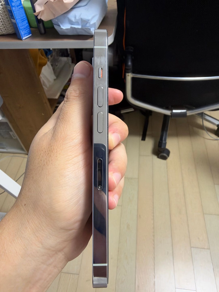 아이폰14프로 실버 128GB 이미지