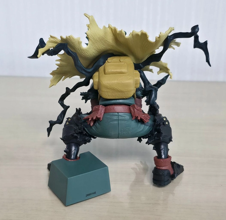 히로아카 나히아 THE AMAZING HEROES PLUS vol.6 미도리야 피규어 이미지