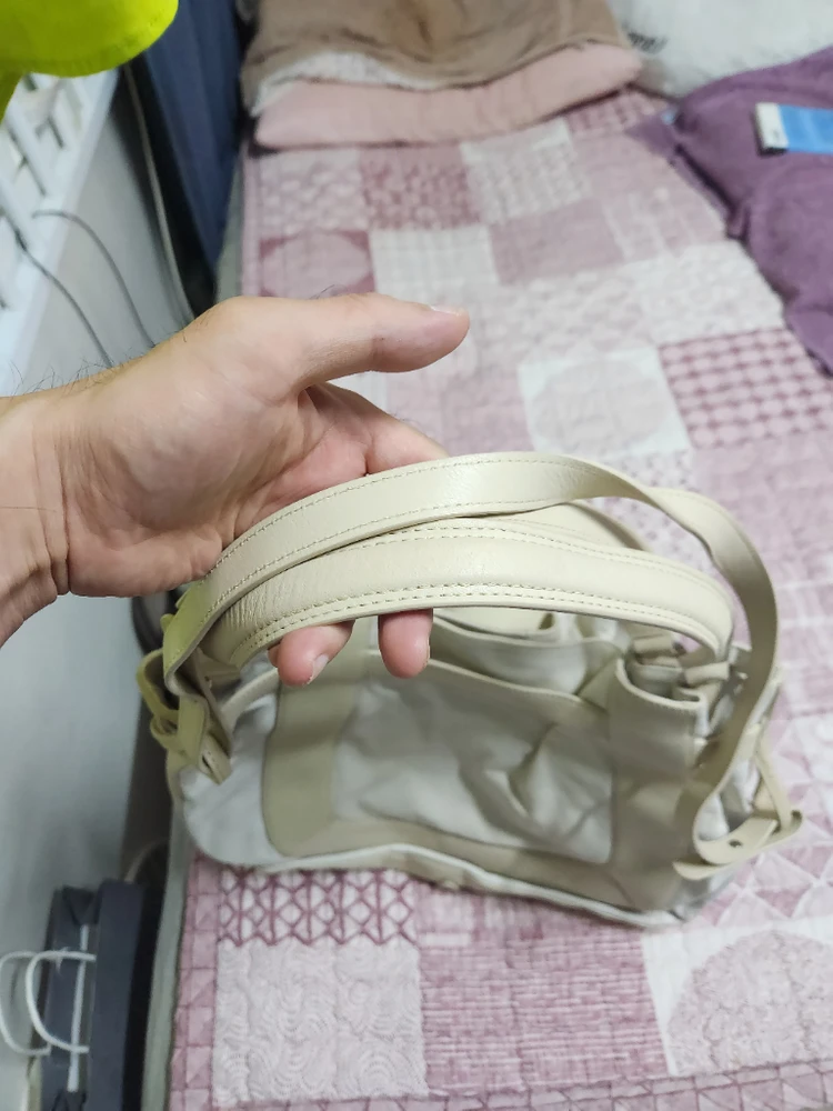 가죽 숄더백 쿠바 이미지
