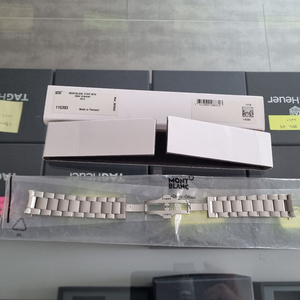몽블랑 스타 4810 모델 브레이슬릿 러그 20mm(새제품급) 이미지