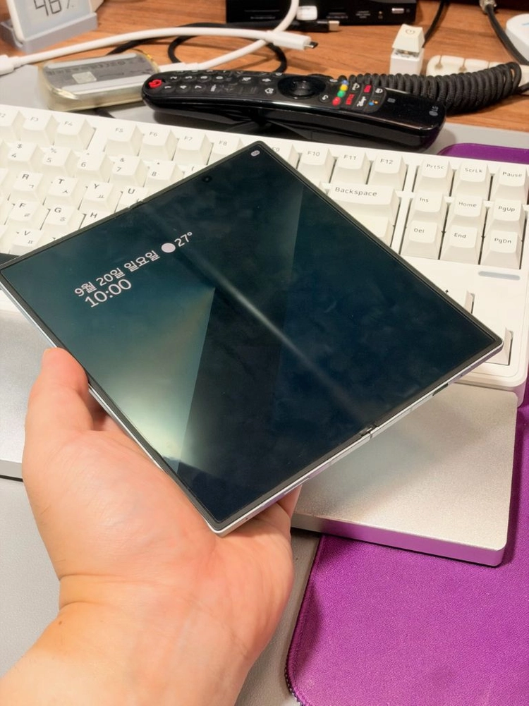 갤럭시 Z 폴드7 민트 512GB 팝니다 이미지