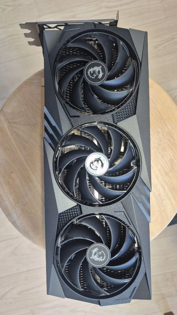 (S급) MSI RTX 4080 GAMING X TRIO 16GB 팝니다 - 안심되는 중고거래