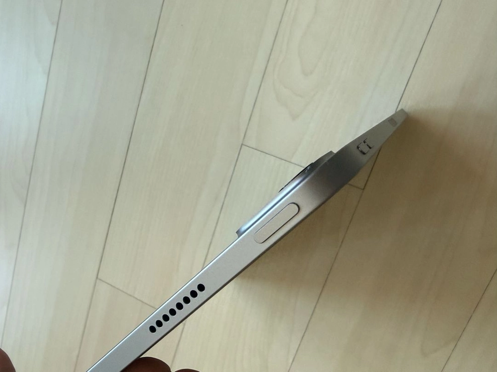 아이패드 프로 4세대 11인치 128GB M2칩 이미지