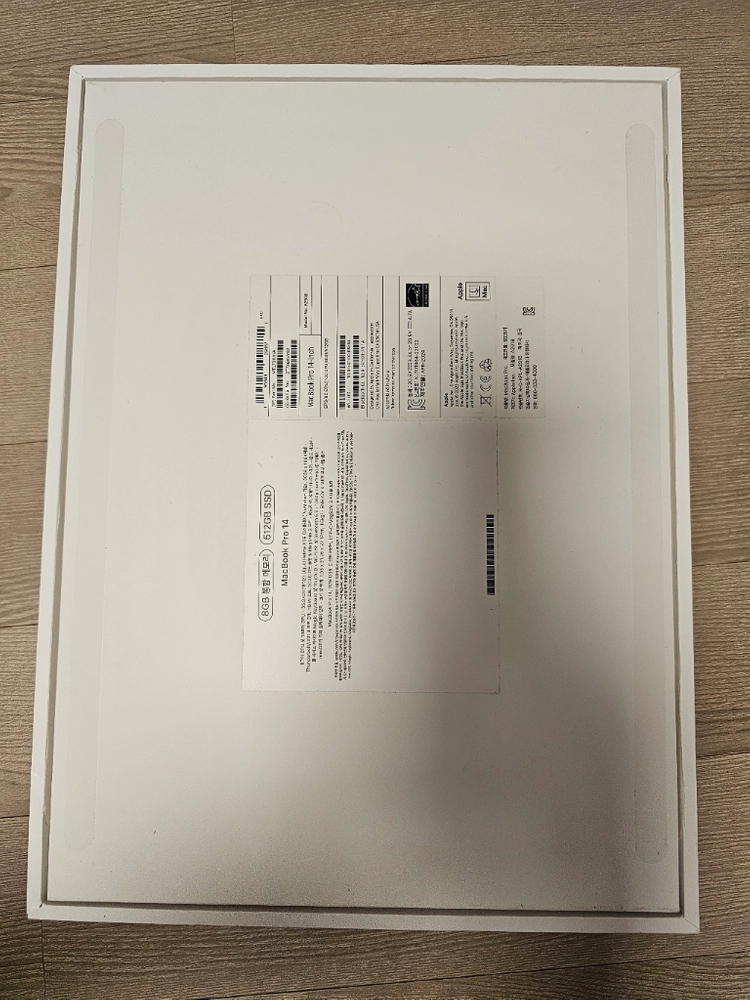 맥북 프로 14인치 m3 8기가램, 512기가 ssd 모델 이미지