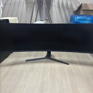 삼성 49인치 와이드모니터 c49rg90 팝니다 이미지
