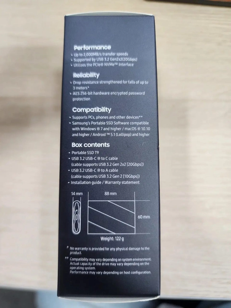 SAMSUNG PORTABLE SSD T9 4TB 이미지