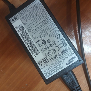삼성 LG 티비 모니터용 정품 어댑터 아답터 (14v 2.5a 19v a호환) 전원선포함 이미지